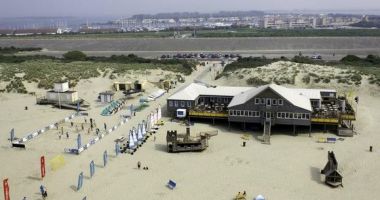 Beware Beach, Ouddorp, Holandia