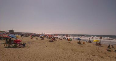 Plaża Metzitzim w Tel Awiwie nad Morzem Śródziemnym