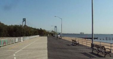 Franklin D. Roosevelt Boardwalk and Beach, Staten Island, Stany Zjednoczone