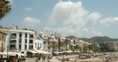 La Playa de Sitges, Sitges, Hiszpania
