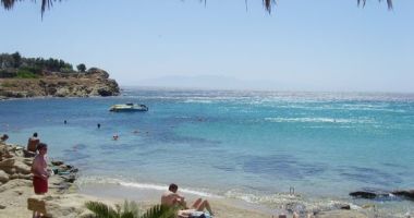 Paranga Beach, Platys Gialos, Grecja