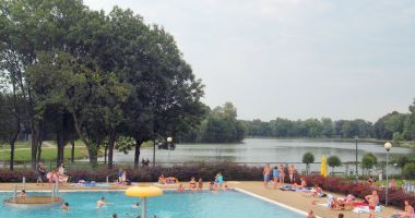 Basen kąpielowy Wandzianka w Krakowie