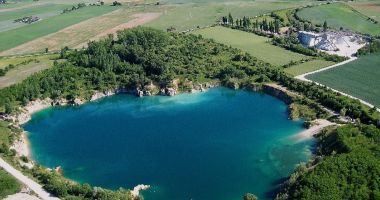 Plaża w Kamieniołomach w Piechcinie