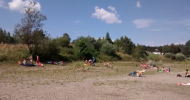 Plaża Słoneczna Przystań w Klimkówce nad Jeziorem Klimkowskim