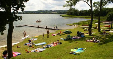 Plaża U Chłopa w Chmielnie nad Jeziorem Kłodno