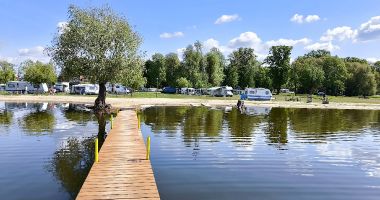 Plaża przy Campingu przy Baszcie w Zbąszyniu nad Jeziorem Błędno